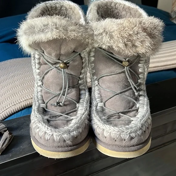 Grey Eskimo Dream Catcher lace up Mou Boots - Picture 3 of 15